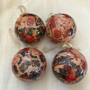 4pack of Victorian Christmas ball ornaments